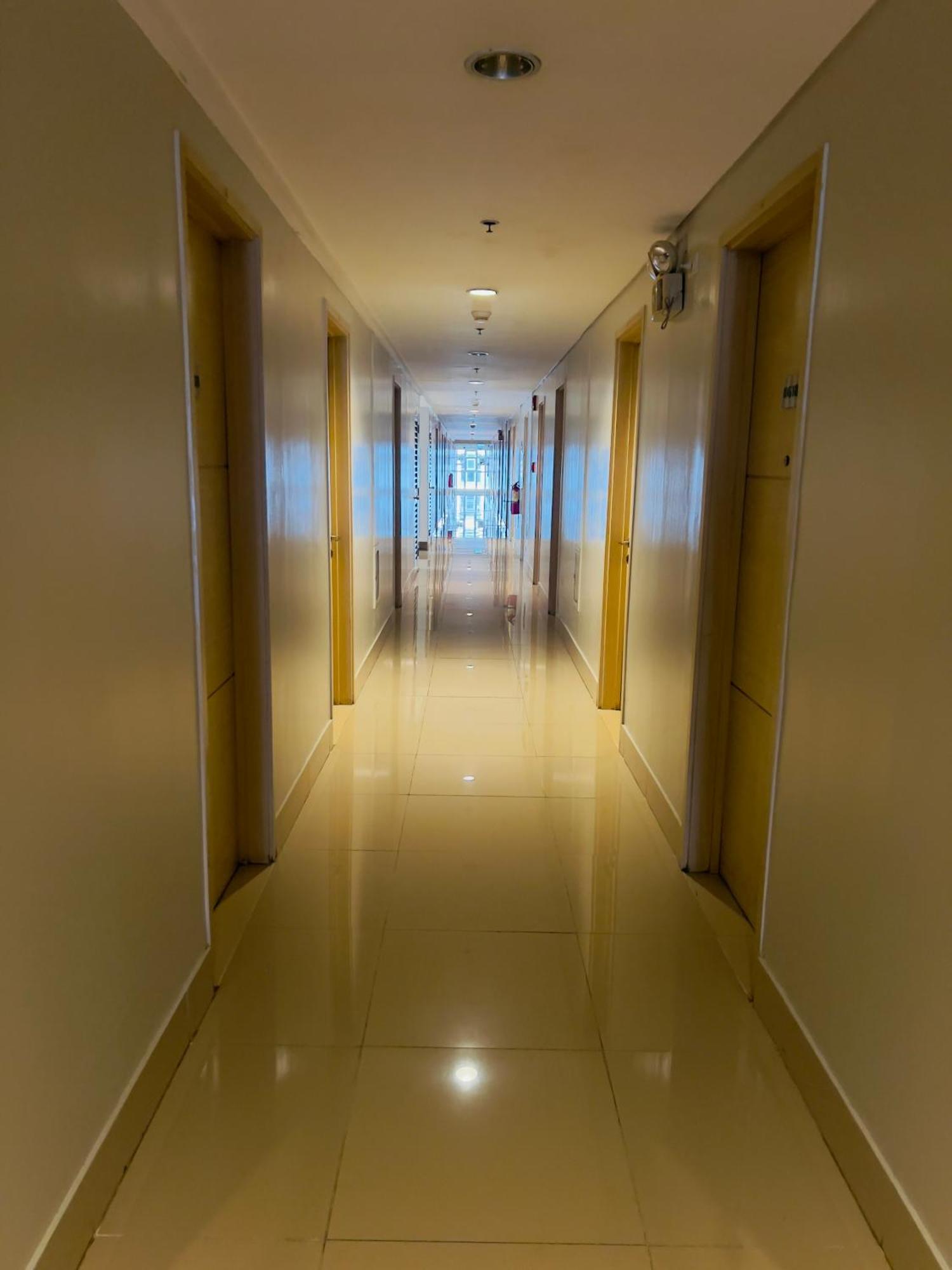 Sea Residence Moa - Paul Manila Bagian luar foto
